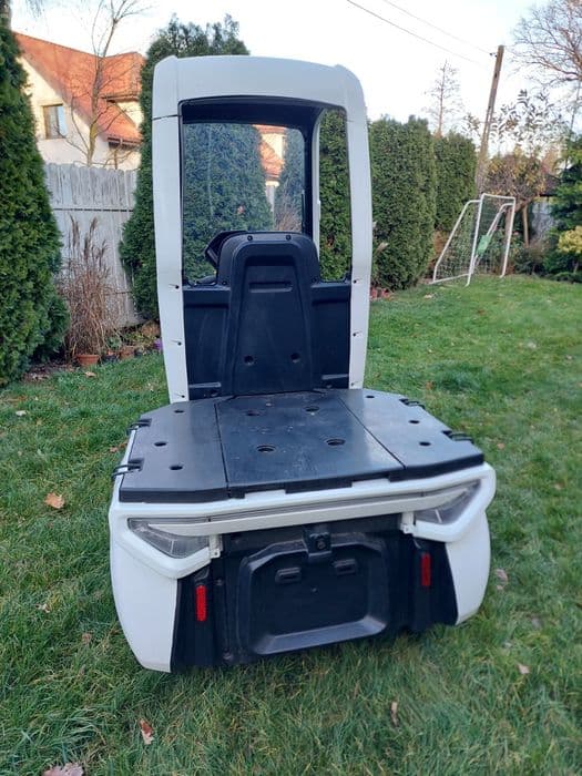 Trajka pojazd transportowy