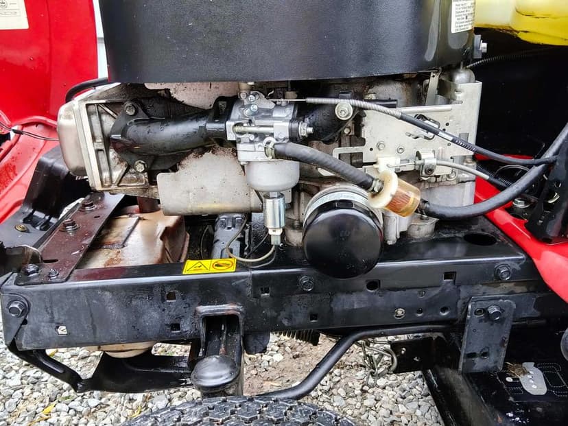 Kosiarka traktorek Husqvarna, Jonsered, 17,5KM, pompa oleju