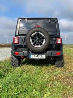 Jeep Wrangler 2.0 benzyna 282 km