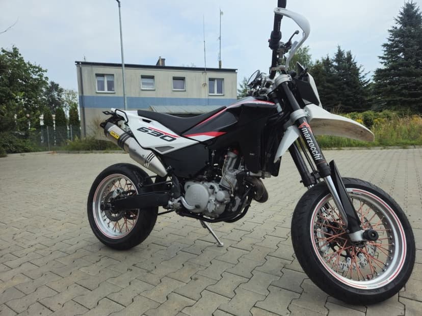 Husqvarna sms 630 supermoto