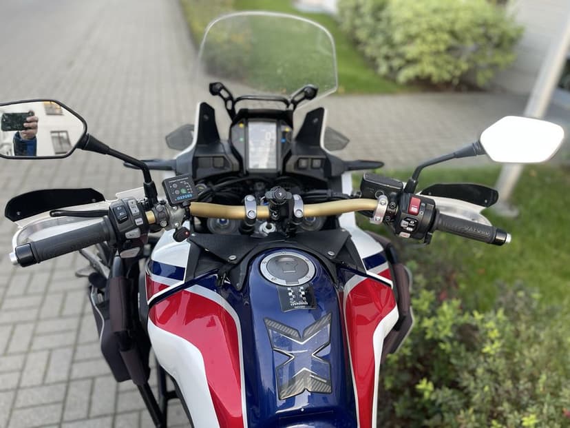 Motocykl Honda CRF 1000 DCT