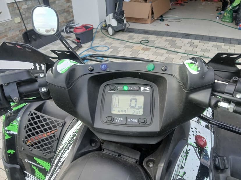 Kawasaki brute force 750
