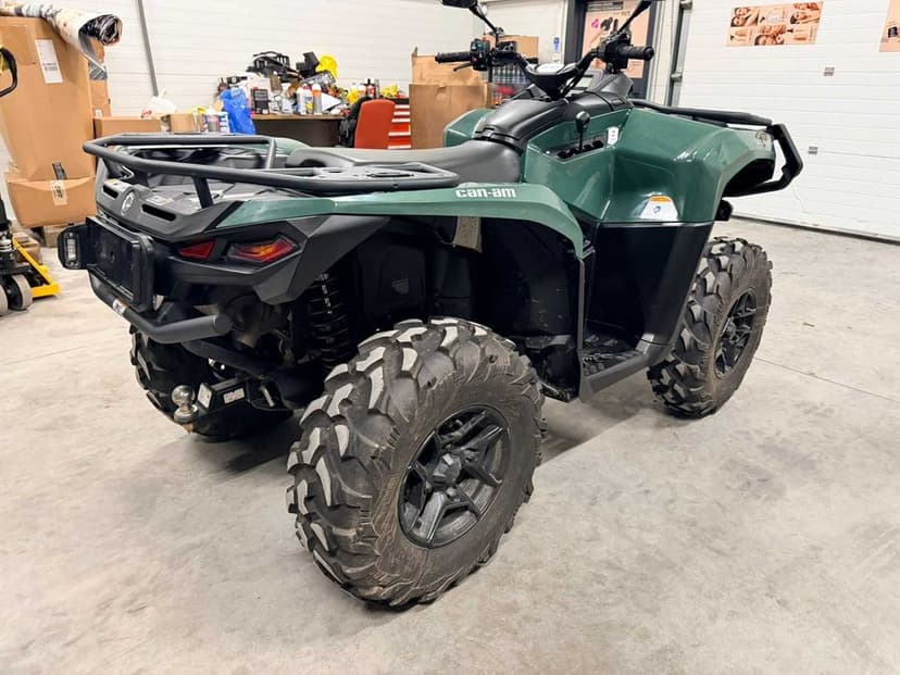 CAN-AM Outlander HD7 XU+ 650cm3 2023r 1670km! FV23% super stan QUAD