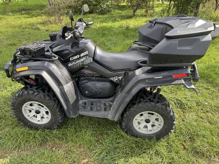 Quad BRP Can-am Outlander 500 zadbany