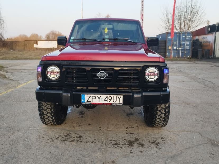 Nissan Patrol Y60 SLX  V8 Mercedes 97 rok