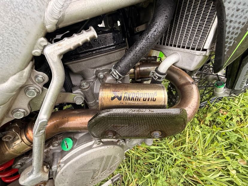 Kawasaki KX450F Akarpovic