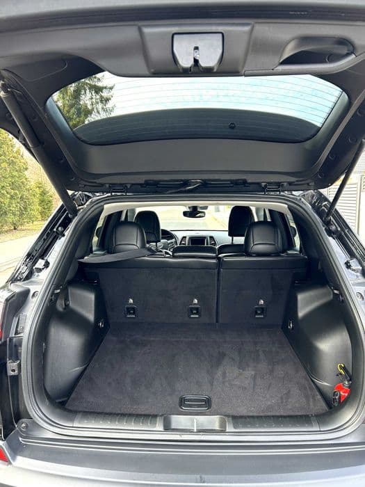 Jeep Cherokee 2018,