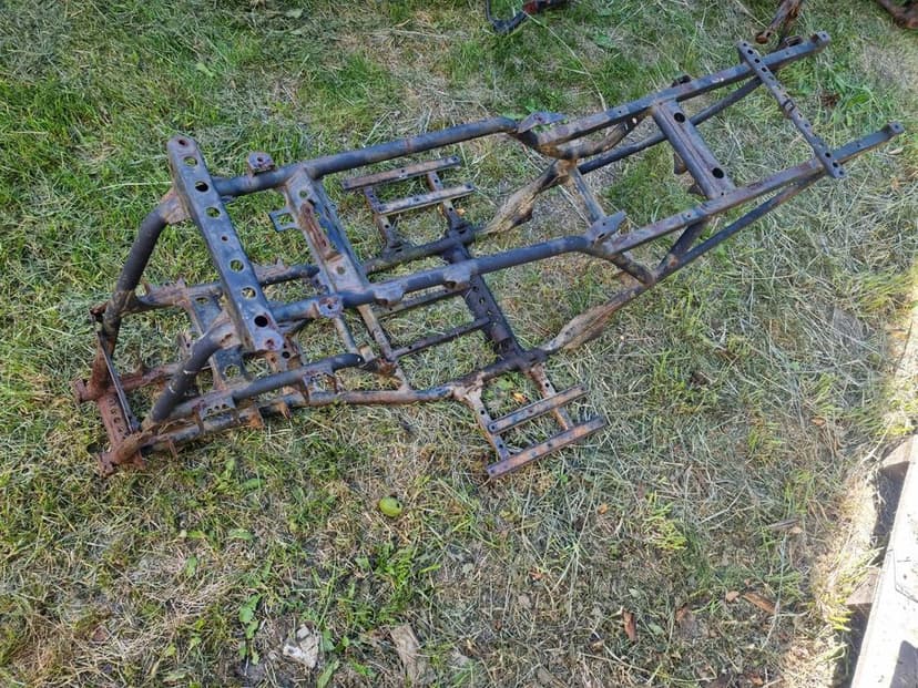 RAMA YAMAHA KODIAK YFM 400 450 części Silnik kartery skrzynia dyfer