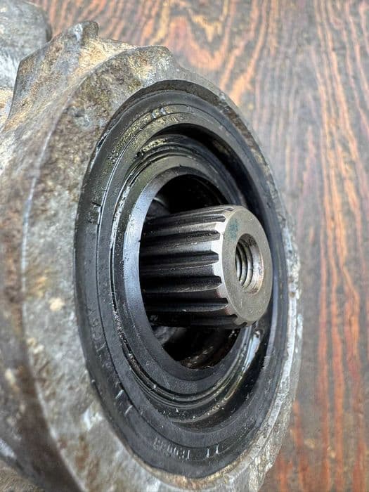 dyferencjal dyfer tyl most tylny BRP can am can-am outlander renegade