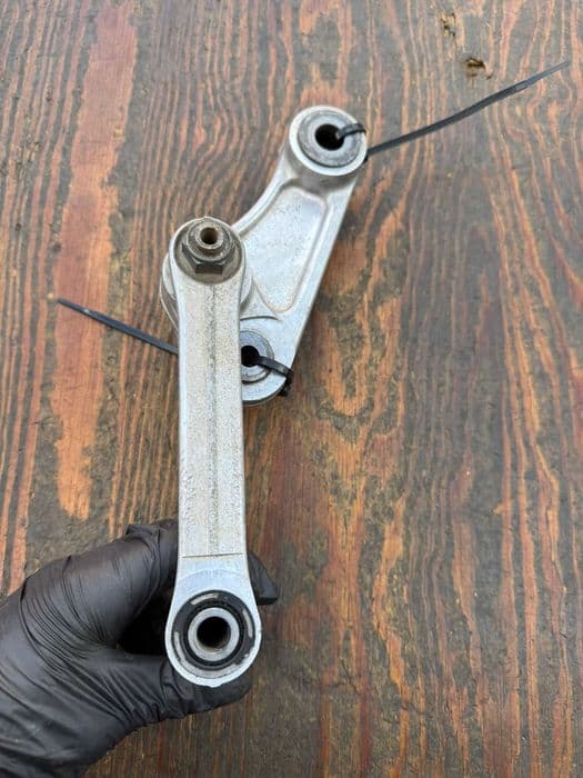 kiwak lacznik wahacza przegub tyl tylni amora Kawasaki kfx 450 r 08-14