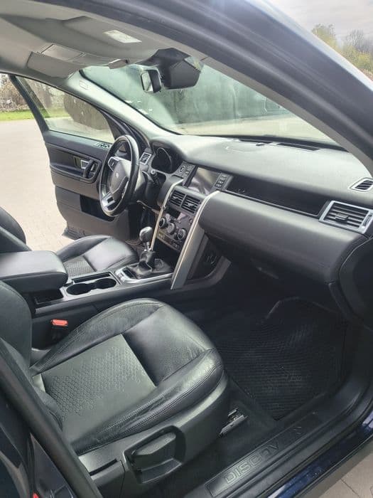 Land Rover Discovery 136 KM !