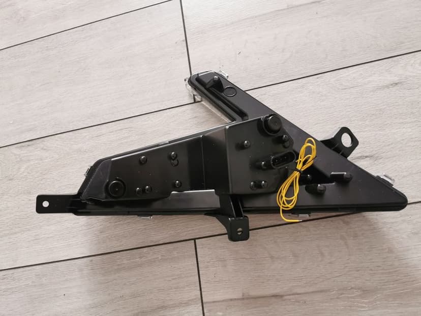 Polaris rzr pro lampa lewa reflektor led przód z kierunkami