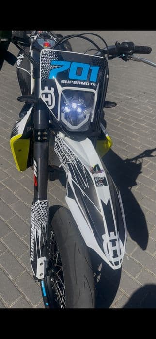 Husqvarna 701 16r bardzo niski przebieg