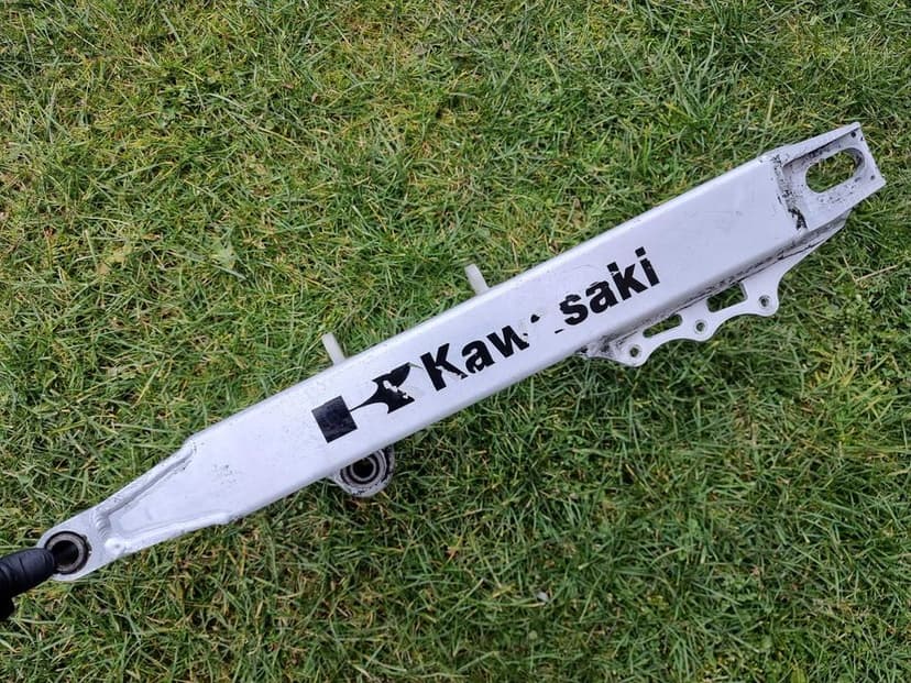 Wahacz swing arm Kawasaki KX 125 r.93
