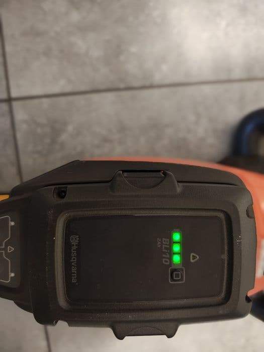 Nożyce do żywopłotu aklumatorowe Husqvarna