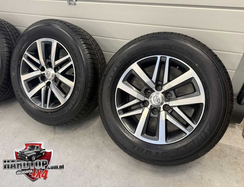 Komplet Felgi Koła 18 opony Bridgestone 265/60R18 6x139.7 Toyota Hilux