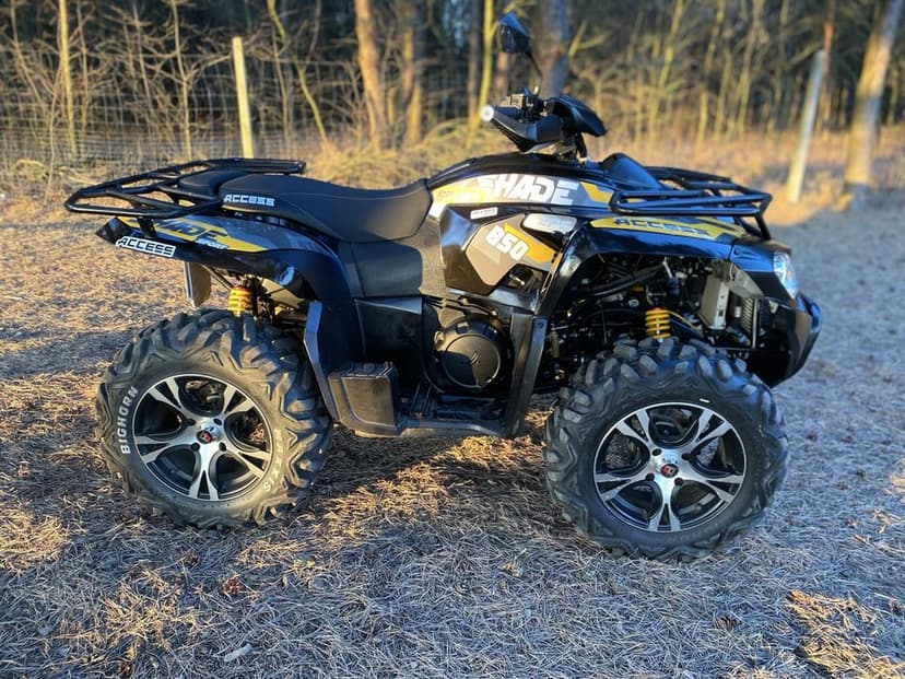 Quad Access Motor Shade SportEPS 850 4x4 2019 Stan top. Zarejestrowany