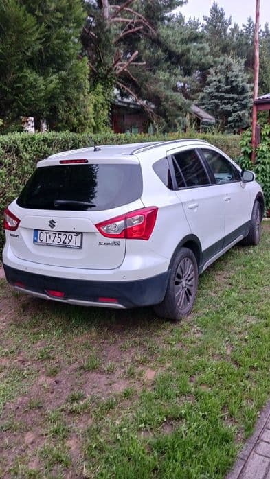 Suzuki SX Cross 2013