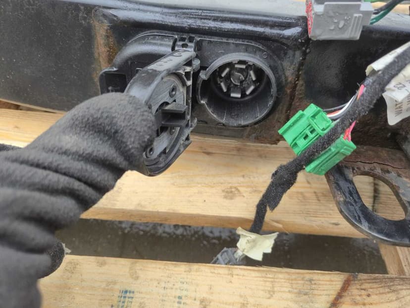 Hak holowniczy jeep cherokee kl 2019 lift