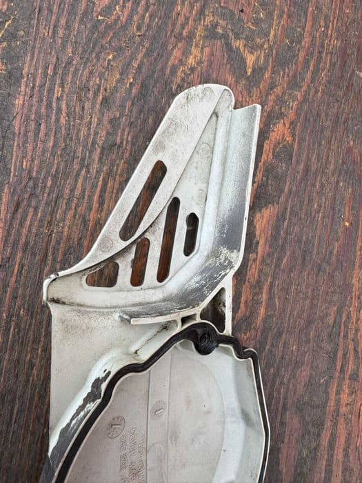 pokrywa magneta dekiel Suzuki rm 85 r 02-23 sprawna