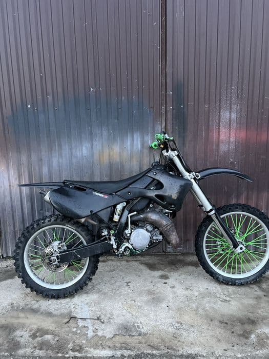 Kawasaki kx 125 (yz sx rm cr )