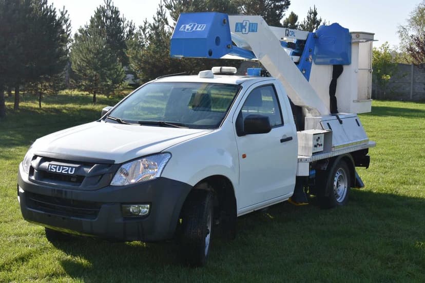 ISUZU D-MAX Toyota HiluxPodnośnik Koszowy Zwyżka Podest