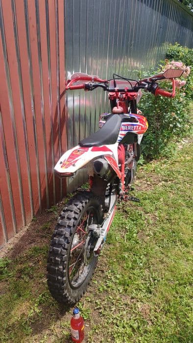 Cross enduro Moto BERETTA 250