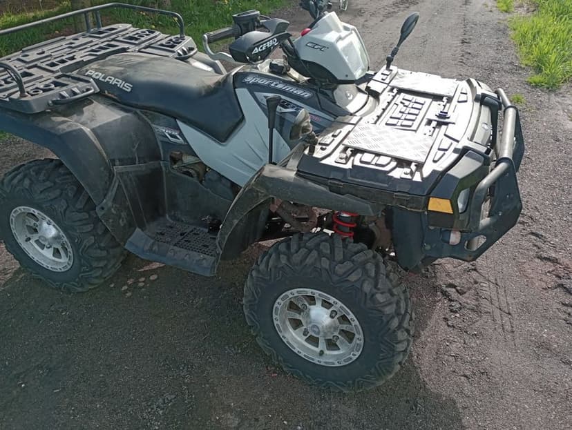 Polaris sportsman 800 EFI 4x4 na części