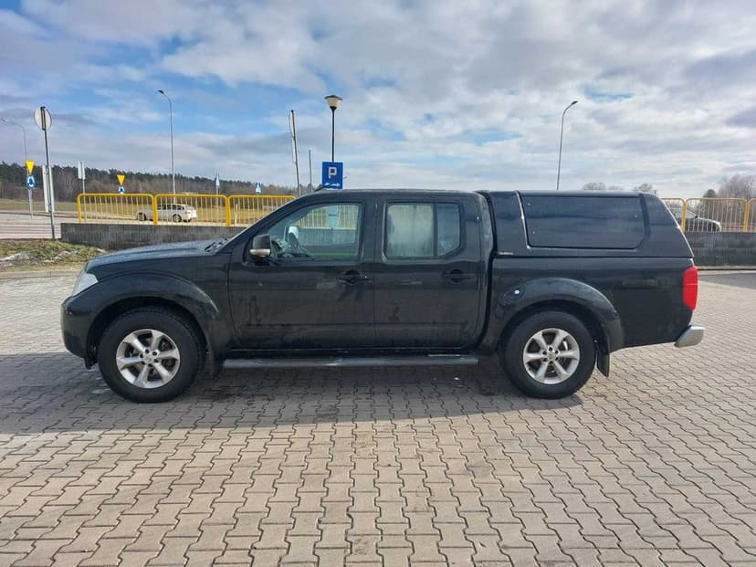 Navara D40 2015  przebieg 330000 Fak VAT23%