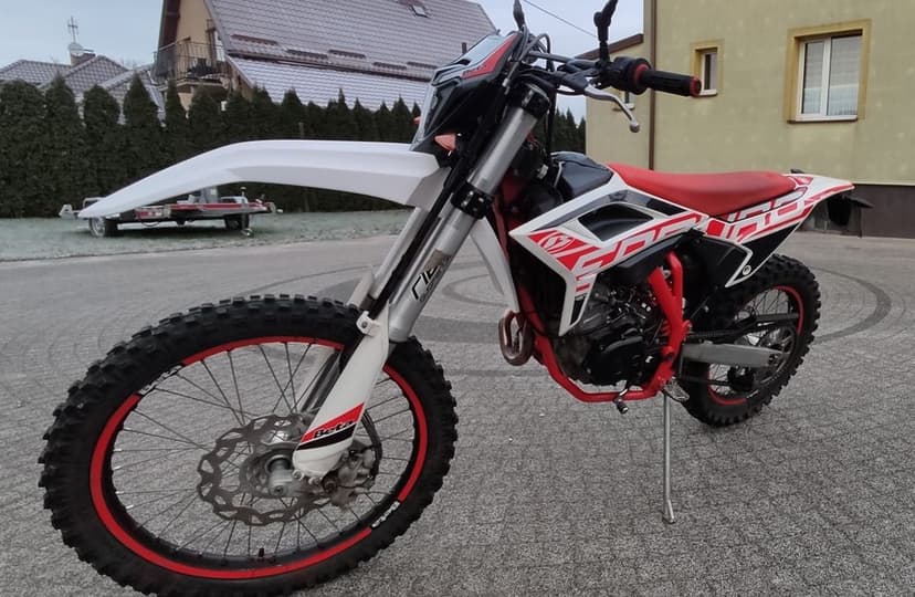 Beta RR 125 Enduro Yamaha WR Kat. A1/B