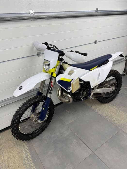Husqvarna te300/250 tbi 2025 KTM exc 300!!