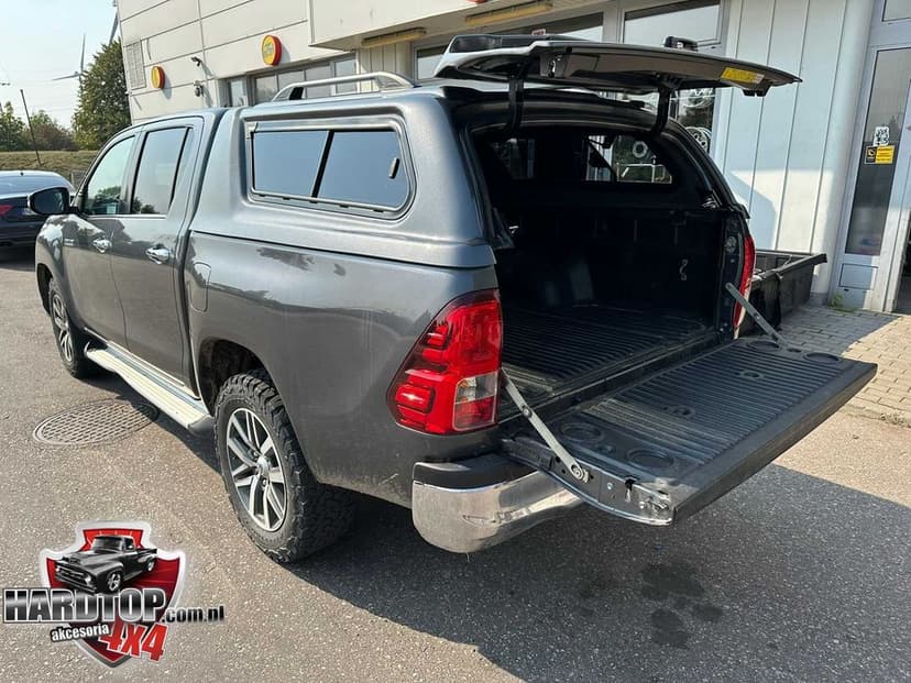 Zabudowa Paki PREMIUM HARDTOP (Szyby Przesuwne) - TOYOTA HILUX 2016+