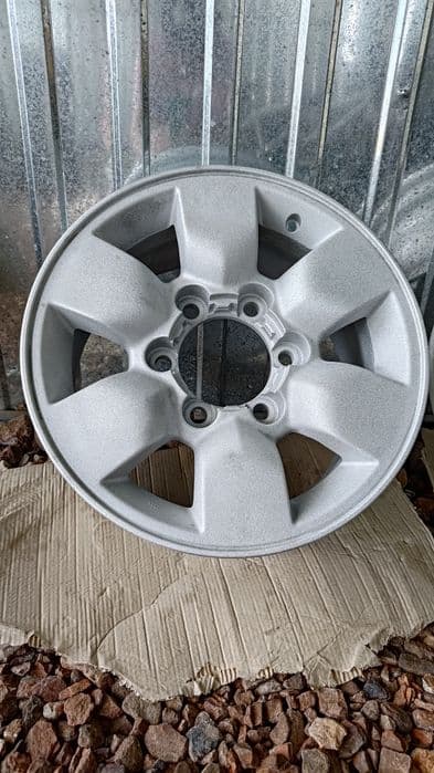 Felgi aluminiowe 6x 139.7 15" 7j Toyota Hilux Patrol Pajero Land Cruiser