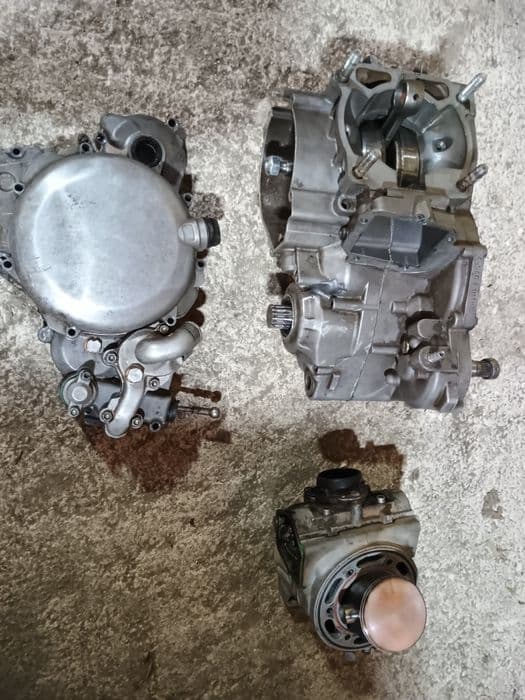 Ktm exc 250 w całości lub na części świeży cylinder.