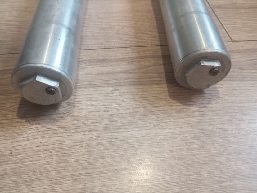 Lagi KAWASAKI KX 250 plus oś zawieszenie przód amortyzatory