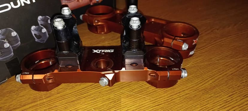 XTRIG połki KTM SX 85 , MC 85, TC85 z mocowaniami kierownicy