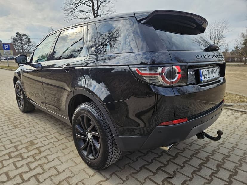 Land Rover Discovery Sport 2.0 diesel, 2017r. 4x4 automat