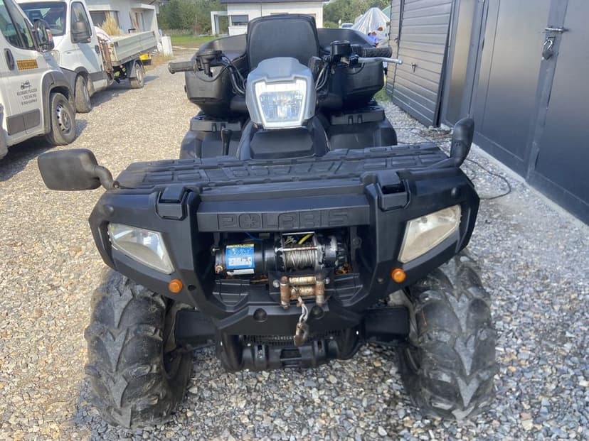 Boczek lewy prawy osłona grill zderzak silnik polaris sportsman 800