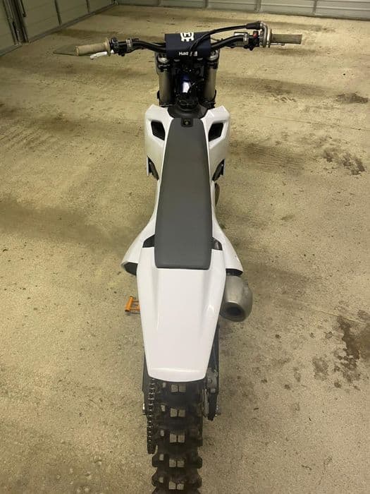 Husqvarna 250. 2023