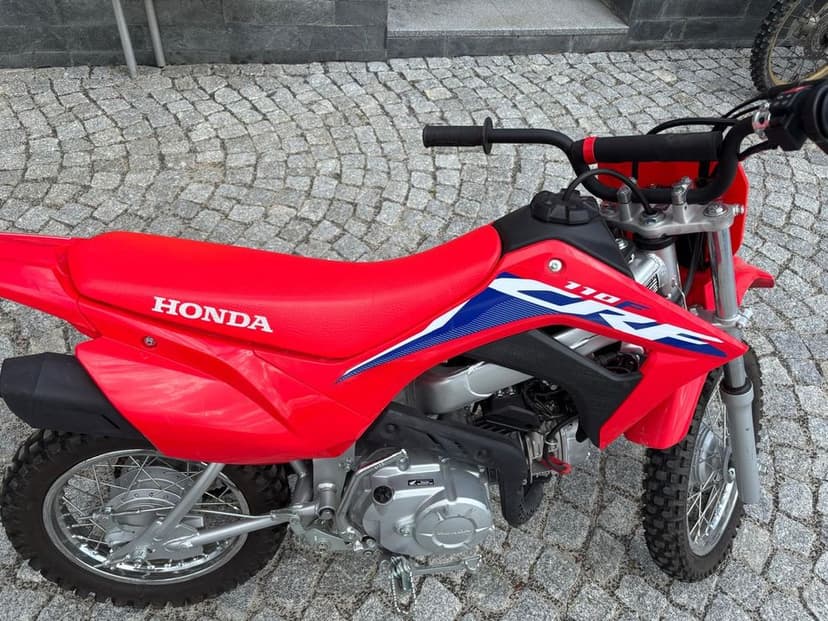 Honda CRF rok 2022