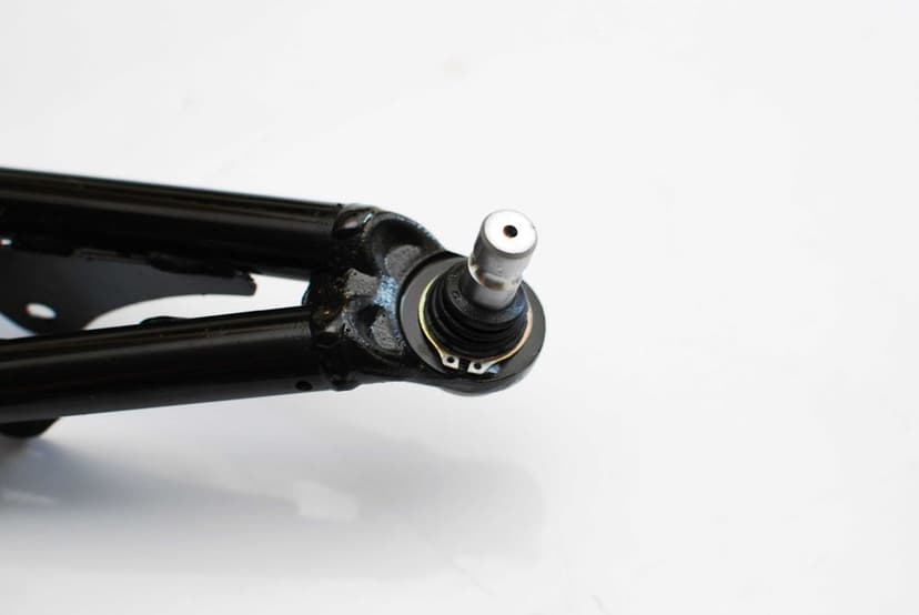 POLARIS SCRAMBLER SPORTSMAN - wahacz przedni górny prawy - KOMPLETNY