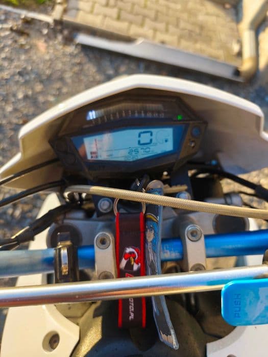 Yamaha xt 125    (malaguti)