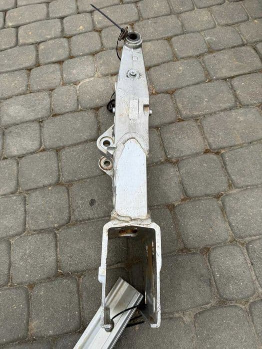 wahacz tyl Suzuki LTZ 400 r 03-08 zawieszenie  tylny