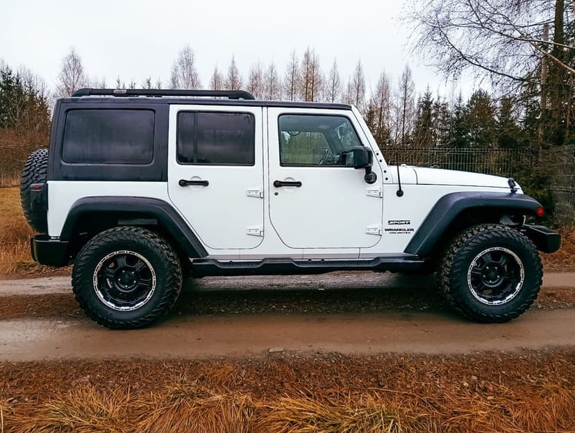 Jeep Wrangler JKU