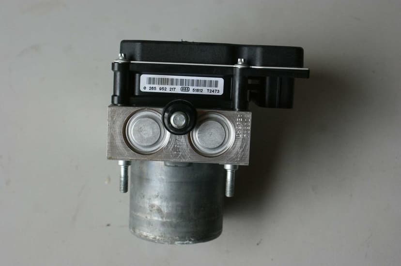 Land Rover Discovery IV Sterownik Pompa ABS FH22-2C405-AC 2015r