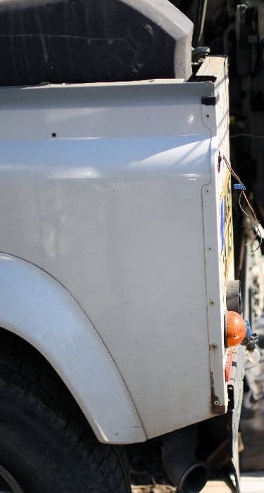 Błotnik Lewy Tył Land Rover Defender 90-110 Puma