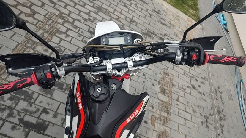 SWM RS 125R Factory enduro