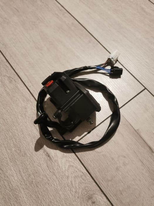 Yamaha grizzly kodiak manetka gazu przełącznik napędu mostu przód