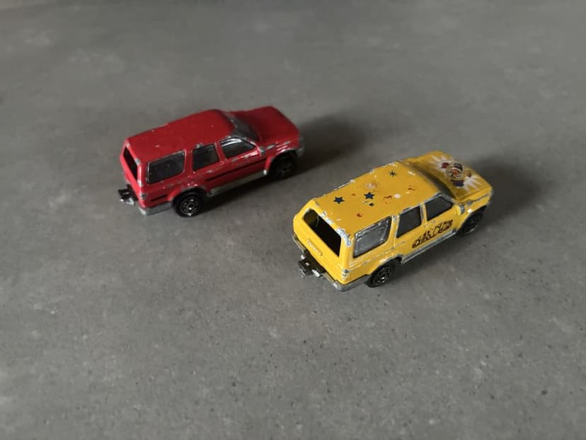 Resoraki Majorette 2X Toyota 4Runner