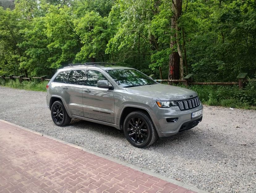 Jeep grand Cherokee 3.6 / 4x4 / 2021 / 38tys.km